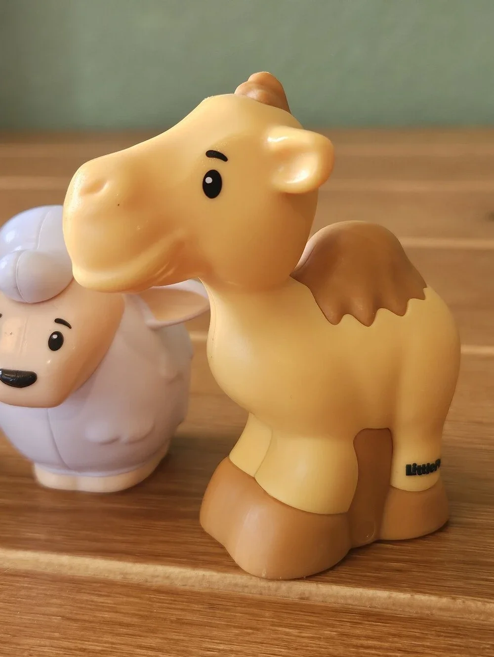 Fisher Price Little People  Replacement Parts Sheep, Giraffe and Wiseman Figures